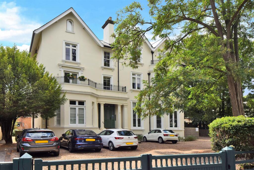 Main image of property: Oak Hill Road, Surbiton