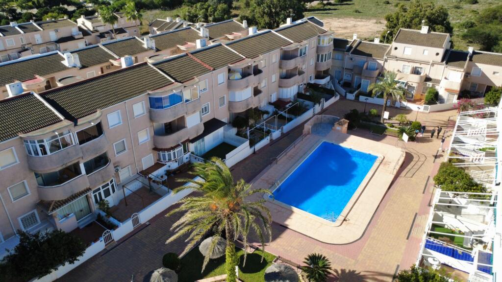Main image of property: Valencia, Alicante, Mil Palmeras