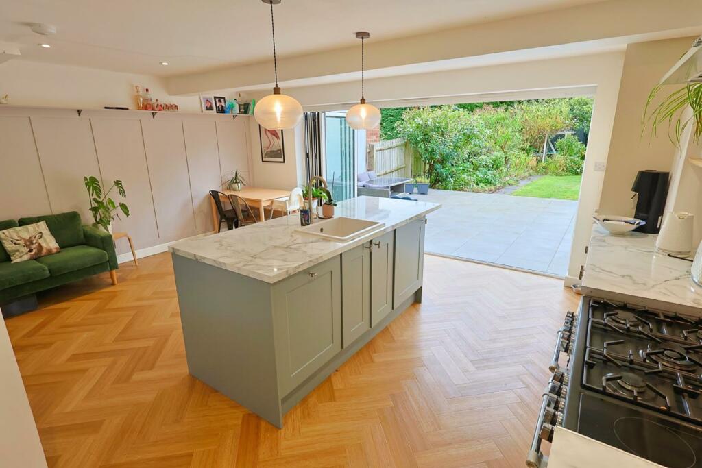 Additional property image - Kenpas Highway, Finham, Coventry