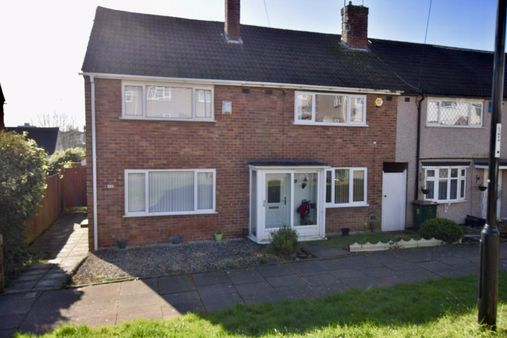 2 bedroom terraced house for sale in Sherington Avenue, Allesley Park