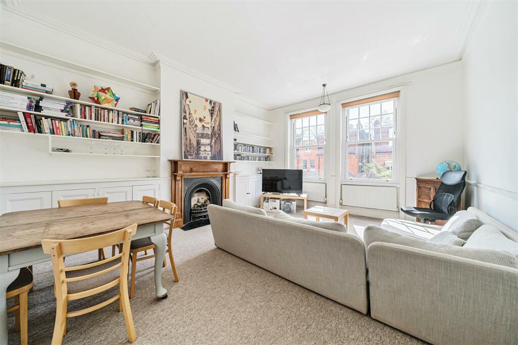 3 bedroom flat for sale in Aberdare Gardens, South Hampstead, NW6