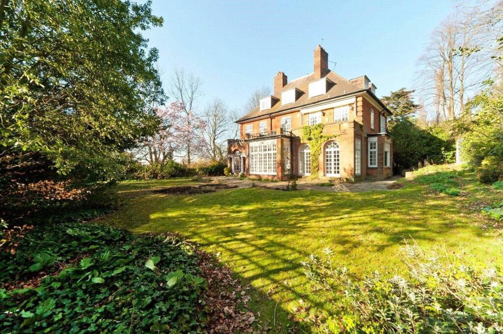 Main image of property: Rosecroft Avenue, Hampstead, NW3