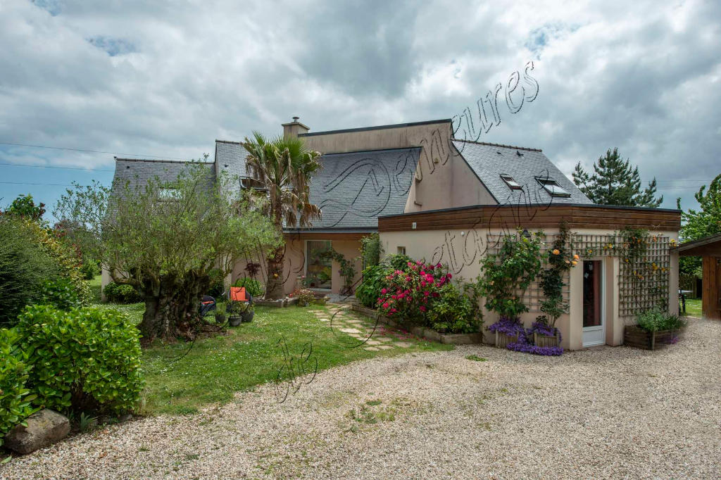 5 bedroom house for sale in Paimpol, Bretagne, France