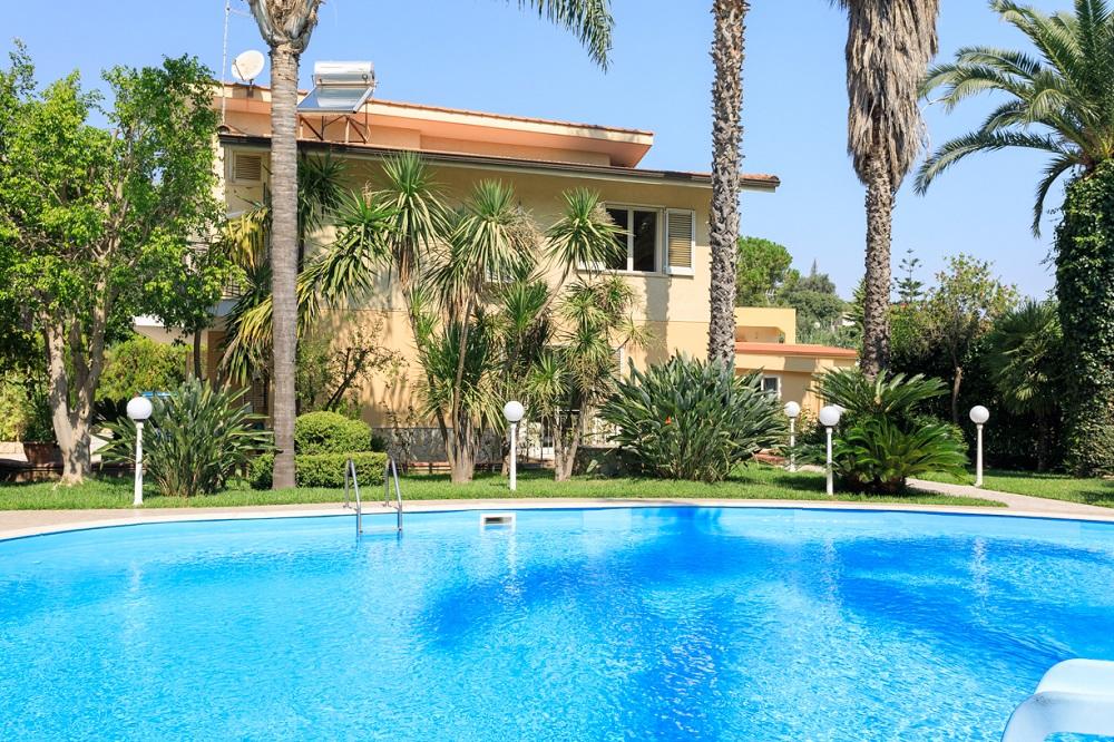 2 bedroom villa for sale in Palermo, Palermo, Sicily, Italy