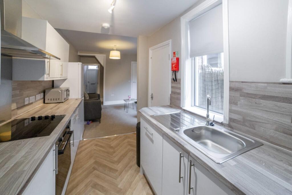 Main image of property: Victory Road, Beeston, Nottingham, Nottinghamshire, NG9