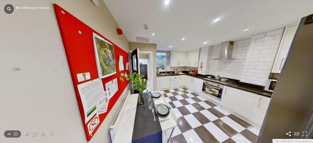 Main image of property: Wellington Square, Nottingham, Nottinghamshire, NG7