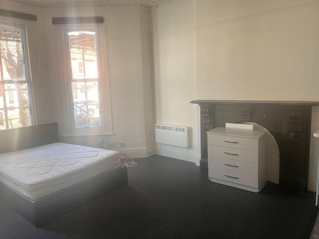 Additional property image - Waverley Road,Cotham,Bristol,BS6