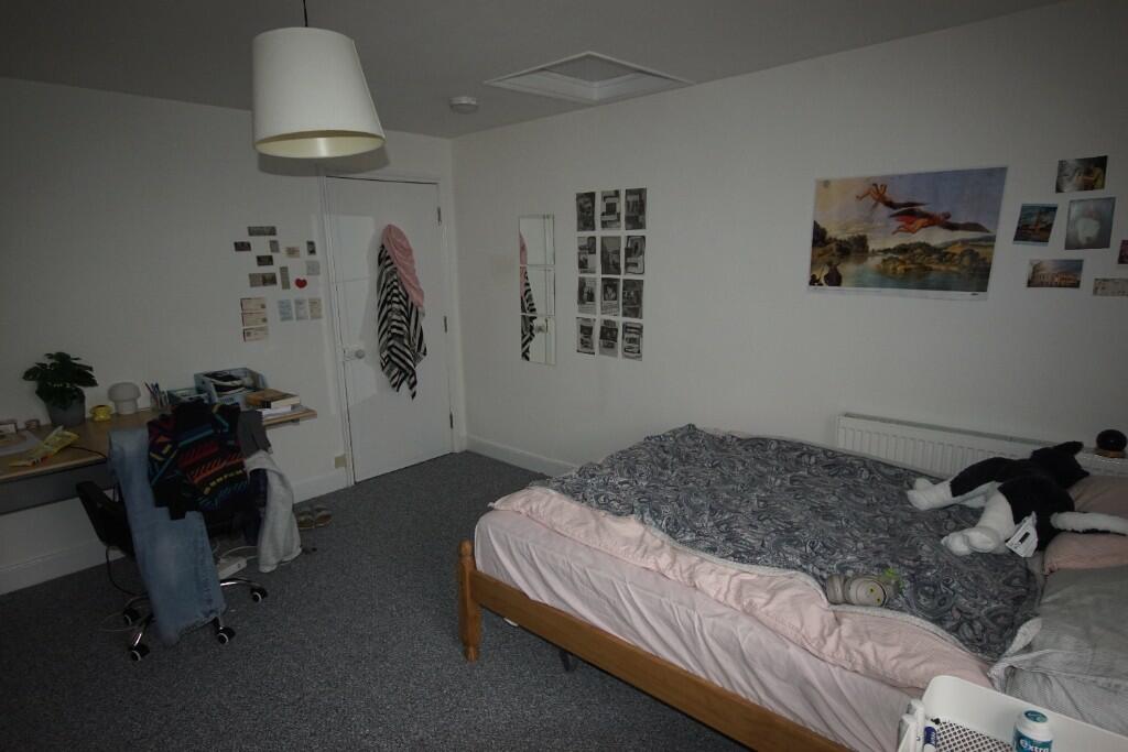 Additional property image - Princess Victoria Street, Bristol, BS8