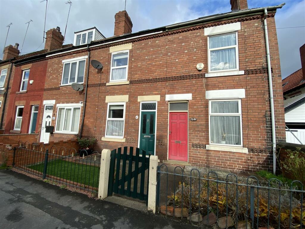 2 bedroom end of terrace house for sale in Calder Terrace, Conisbrough