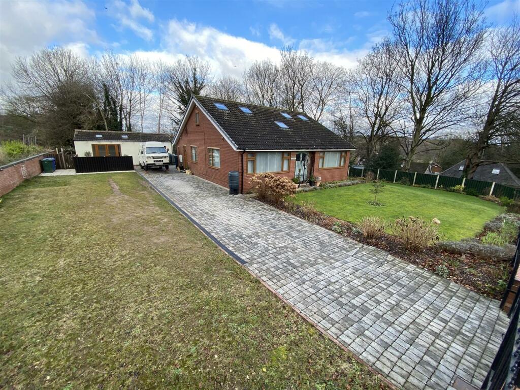 Main image of property: Elm Green Lane, Conisbrough, Doncaster