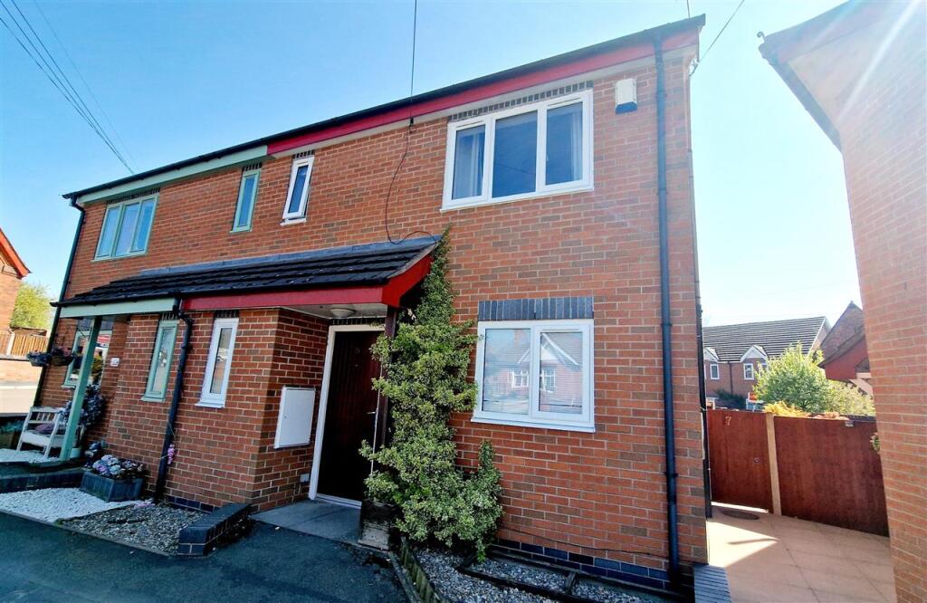 Main image of property: Scholars Rise, Winsford