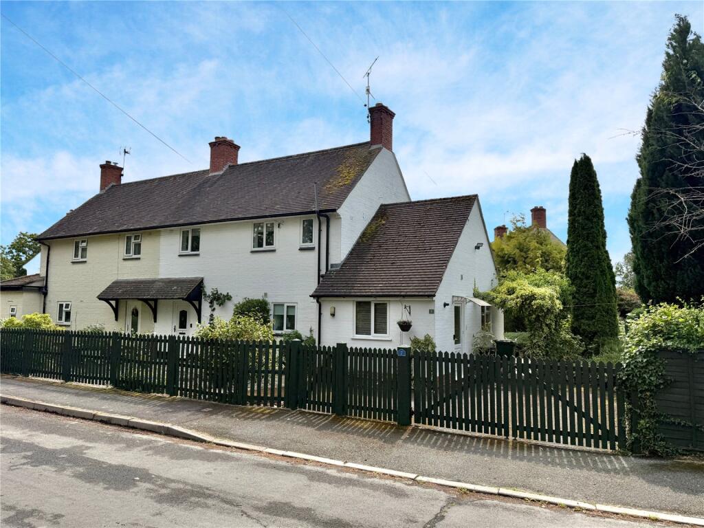 Main image of property: Dolwen, Guilsfield, Welshpool, Powys, SY21