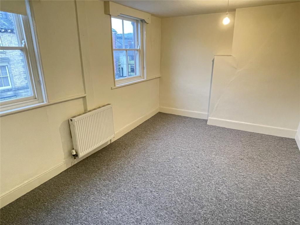 3 bedroom terraced house for sale in Long Bridge Street, Llanidloes