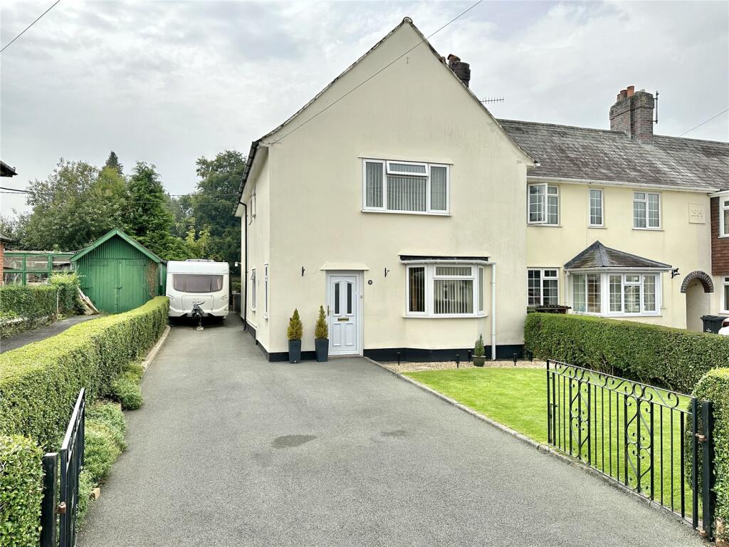 4 bedroom semidetached house for sale in Garden Suburb, Llanidloes