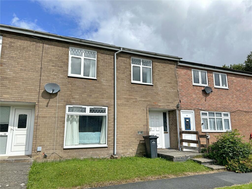 3 bedroom terraced house for sale in Brynheulog, Rhayader, Powys, LD6
