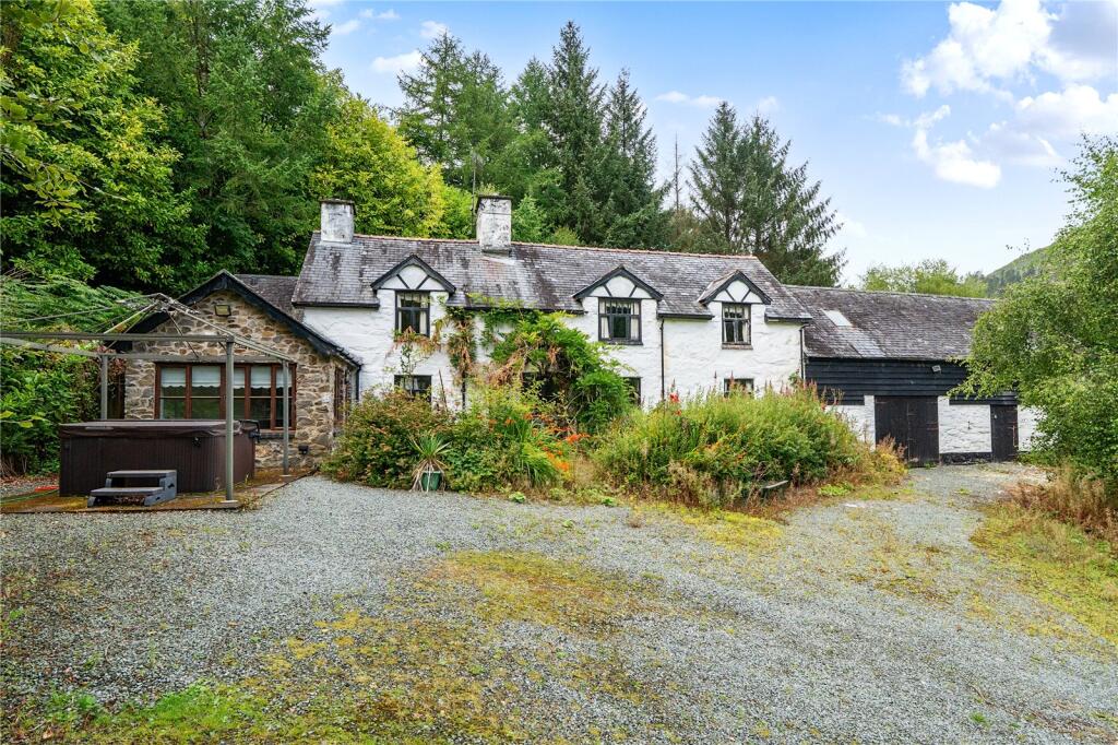 Main image of property: Van, Llanidloes, Powys, SY18