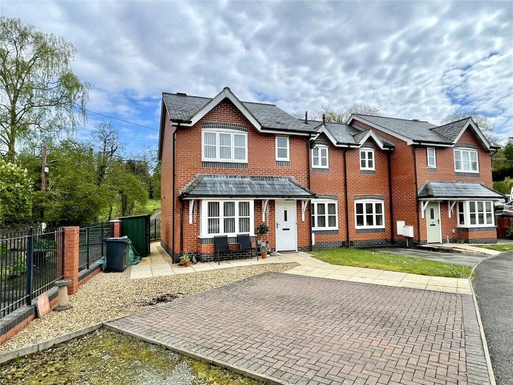 3 bedroom semidetached house for sale in Maes Myllin, Llanfyllin, Powys, SY22