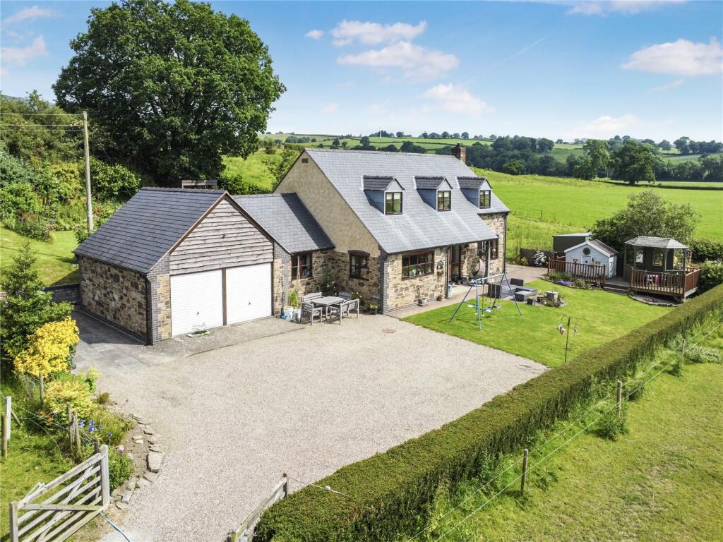 4 bedroom detached house for sale in Llanrhaeadr Ym Mochnant, Powys, SY10