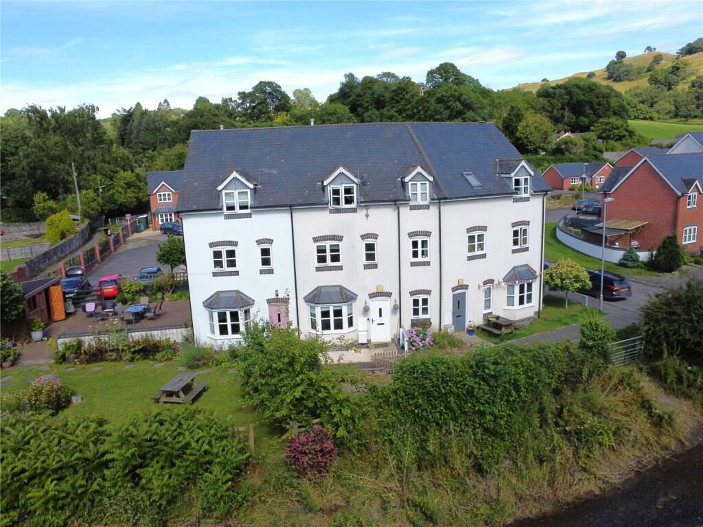 3 bedroom terraced house for sale in Maes Myllin, Llanfyllin, Powys, SY22