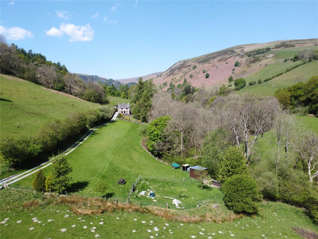 Main image of property: Llanrhaeadr Ym Mochnant, Oswestry, Powys, SY10