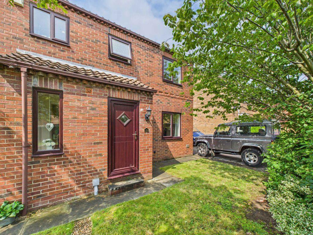 Main image of property: Summerfield Close, Brotherton, WF11