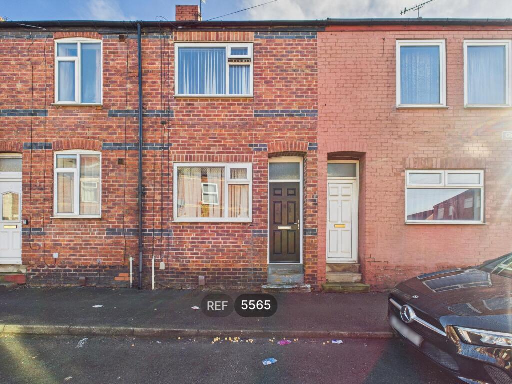 Main image of property: 2, Granville Street, Castleford, WF10 5HF