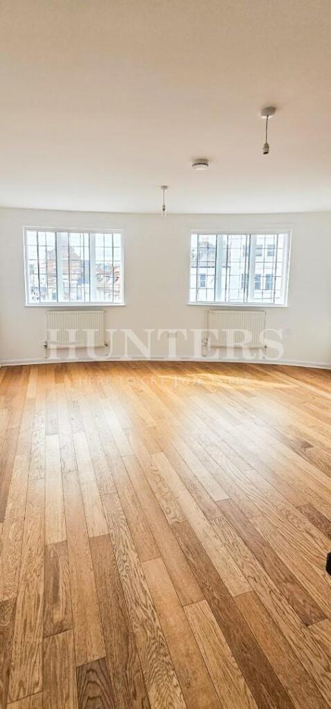 Main image of property: The Town, Enfield, EN2
