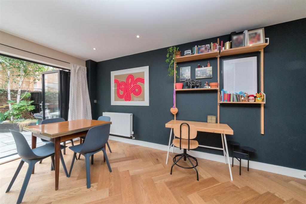 Main image of property: Barn Street, London, N16