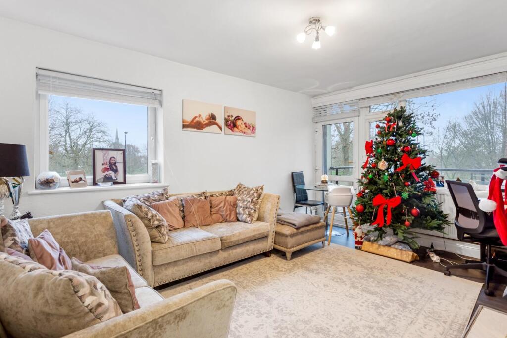 Main image of property: Highbury New Park, London, N5