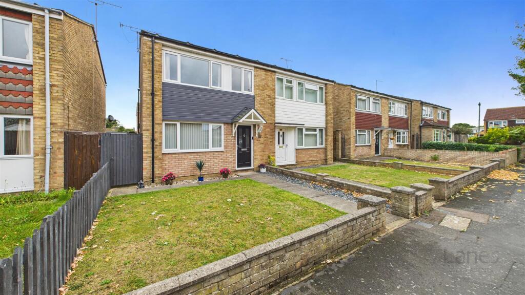 Main image of property: Glenester Close, Hoddesdon