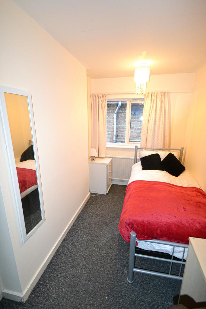 Additional property image - Kings Hedges Road, Cambridge, CB4