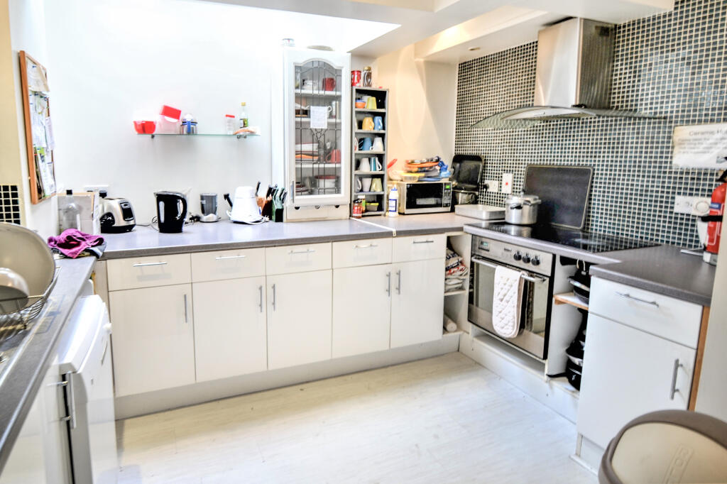 Additional property image - Kings Hedges Road, Cambridge, CB4