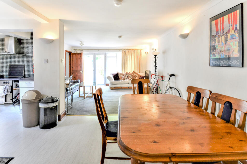 Additional property image - Kings Hedges Road, Cambridge, CB4
