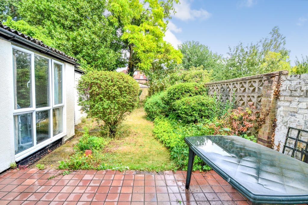 Additional property image - Kings Hedges Road, Cambridge, CB4
