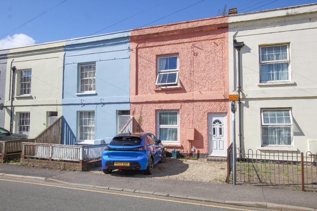 Main image of property: West Street, Newbury, Berkshire, RG14