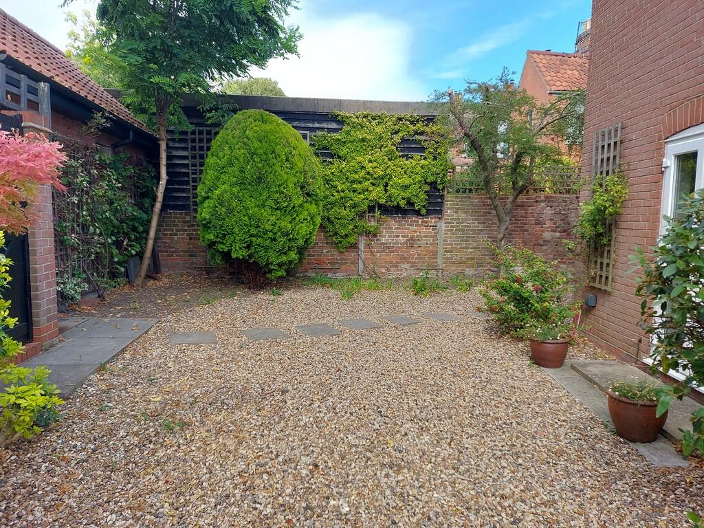 Additional property image - Salter Hall Mews, Sudbury
