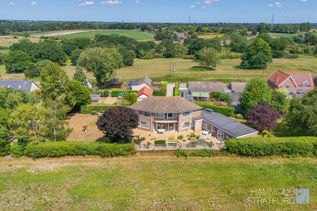 Main image of property: The Common, Swardeston