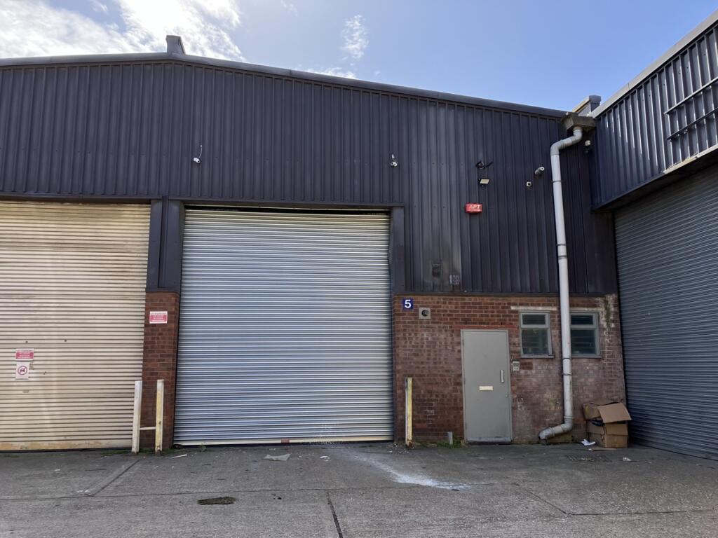 Main image of property: Block 3 Unit 5, Woolwich Dockyard Industrial Estate, Woolwich Church Street, London, SE18