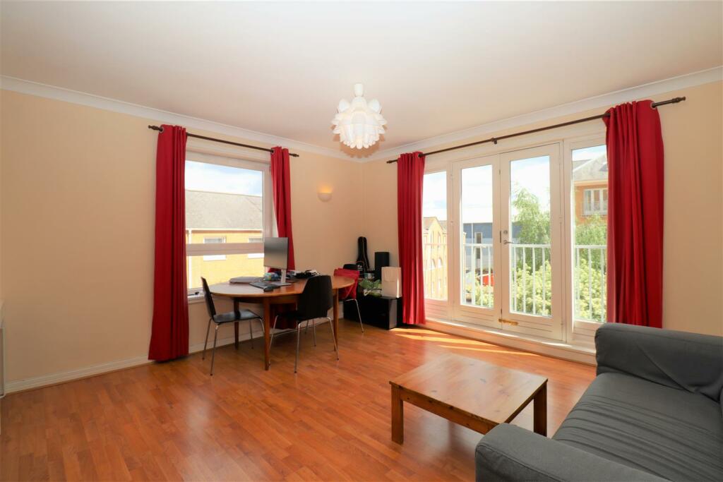 1 bedroom apartment for rent in Aphrodite Court, Isle Of Dogs, E14