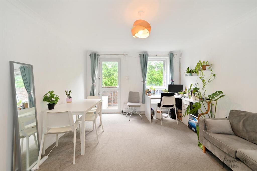 Main image of property: Kemps Drive, London, E14