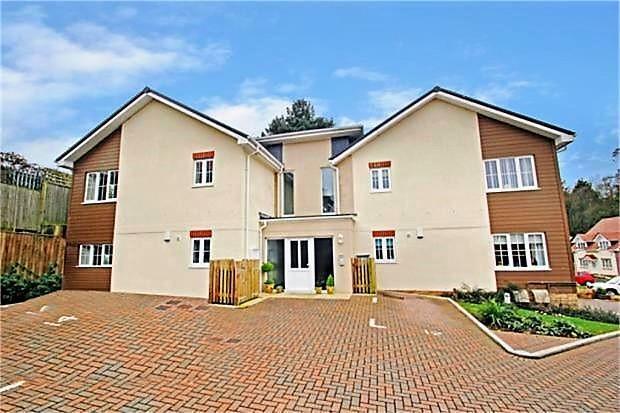 Main image of property: Hill Cottage Gardens, West End, SOUTHAMPTON