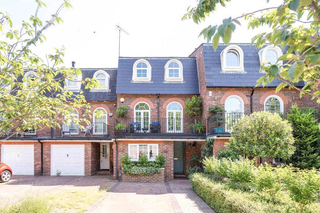 Main image of property: South Park Mews, London