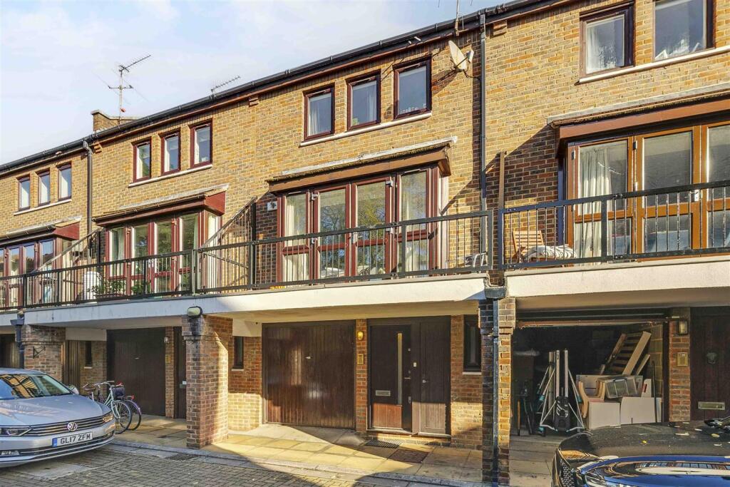 Main image of property: Cheryls Close, London