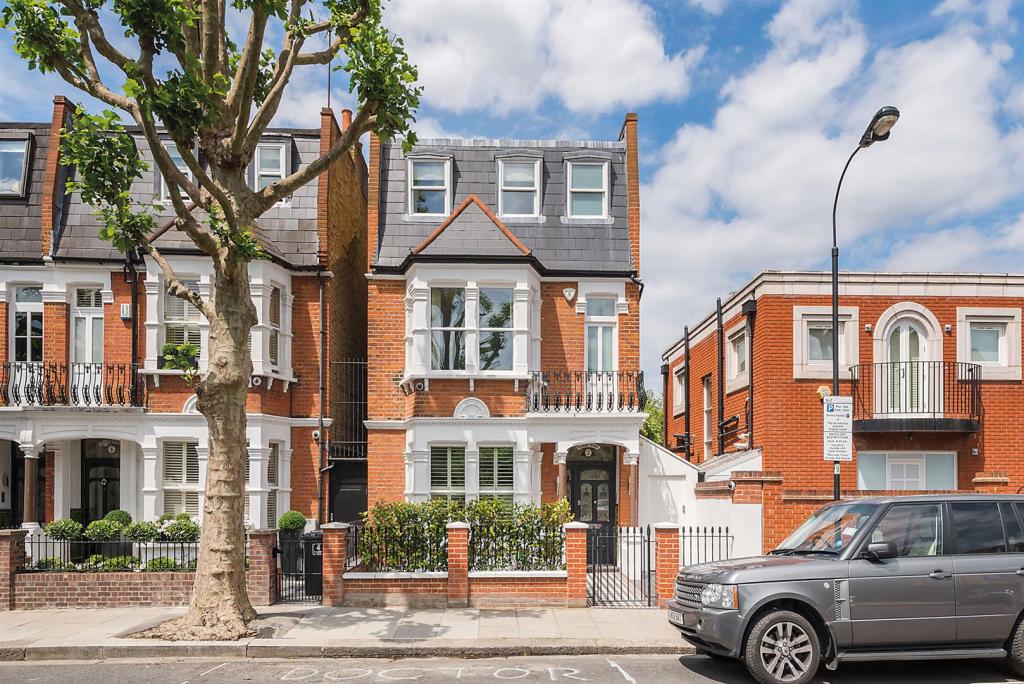 7 bedroom detached house for sale in Ellerby Street, London, SW6