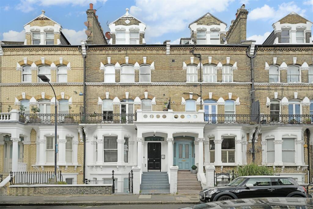 Main image of property: Gunterstone Road, West Kensington, W14