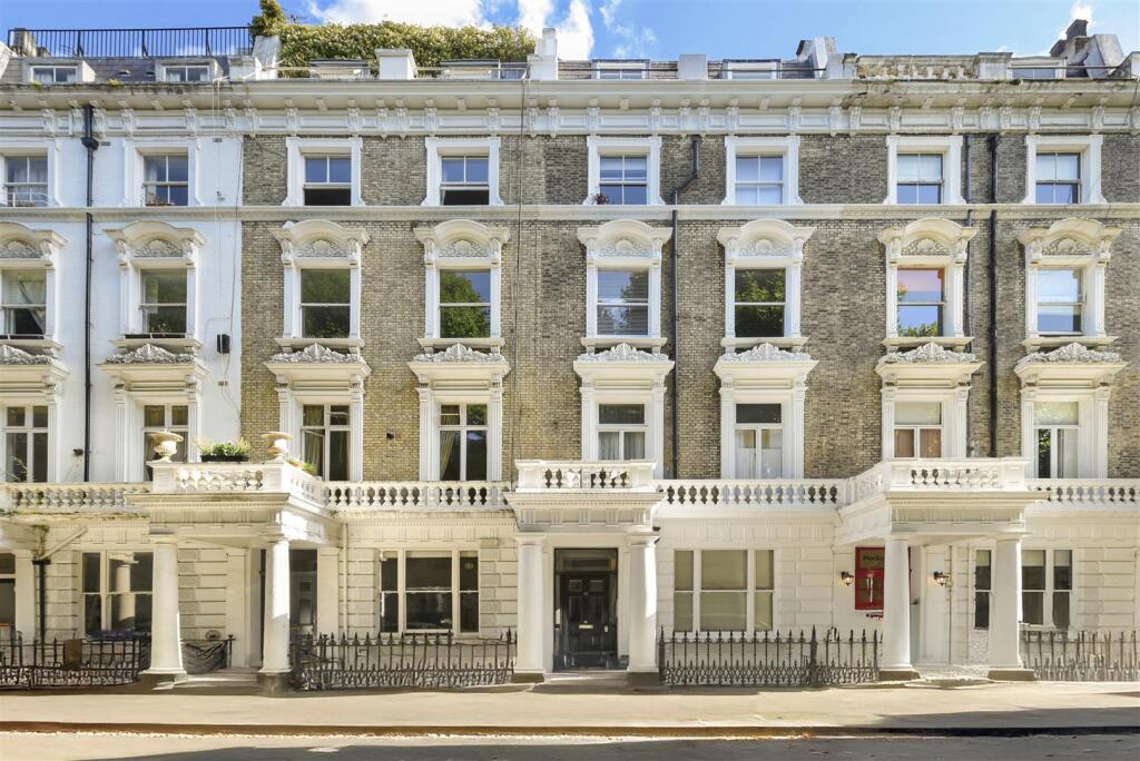 Main image of property: Linden Gardens, Notting Hill / Bayswater, W2