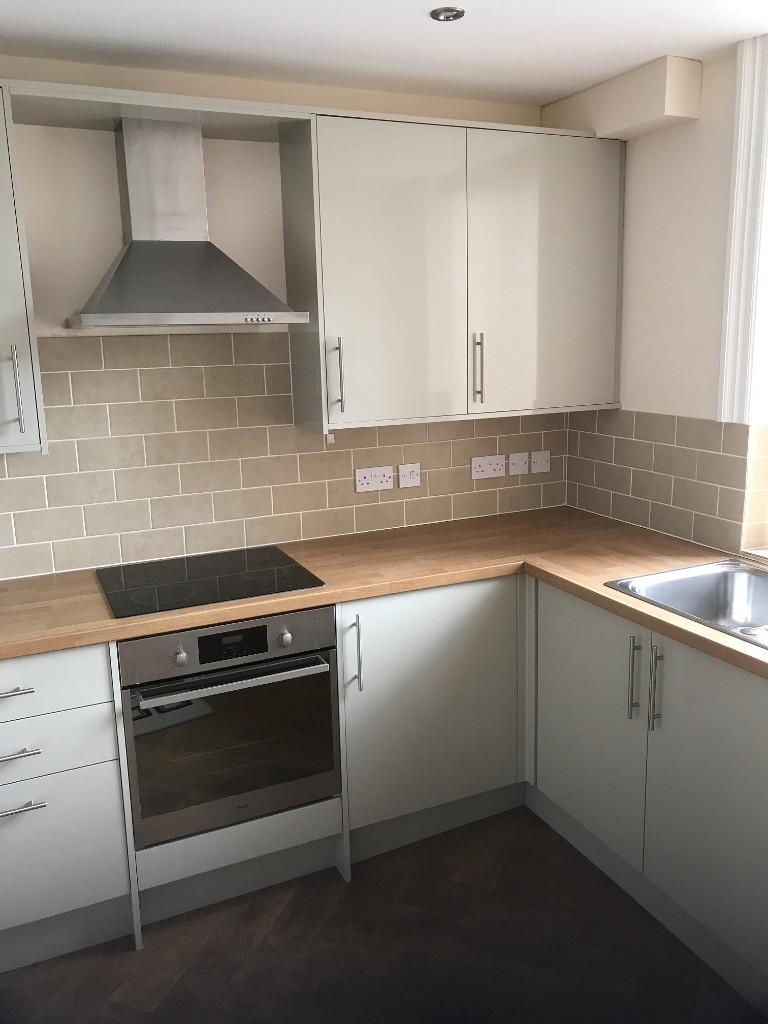 Main image of property: 146 Redcliffe Street, Swindon, Wiltshire, SN2