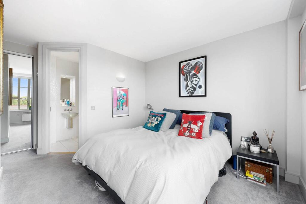 Main image of property: Peckham Grove, Peckham, London, SE15