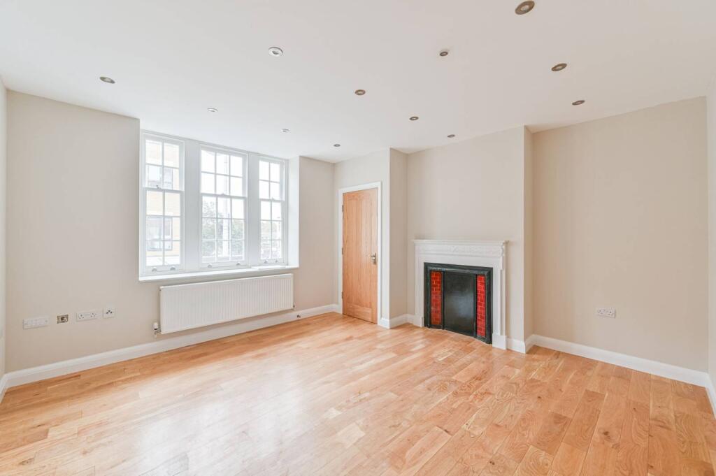 Main image of property: Rye Lane, Peckham Rye, London, SE15