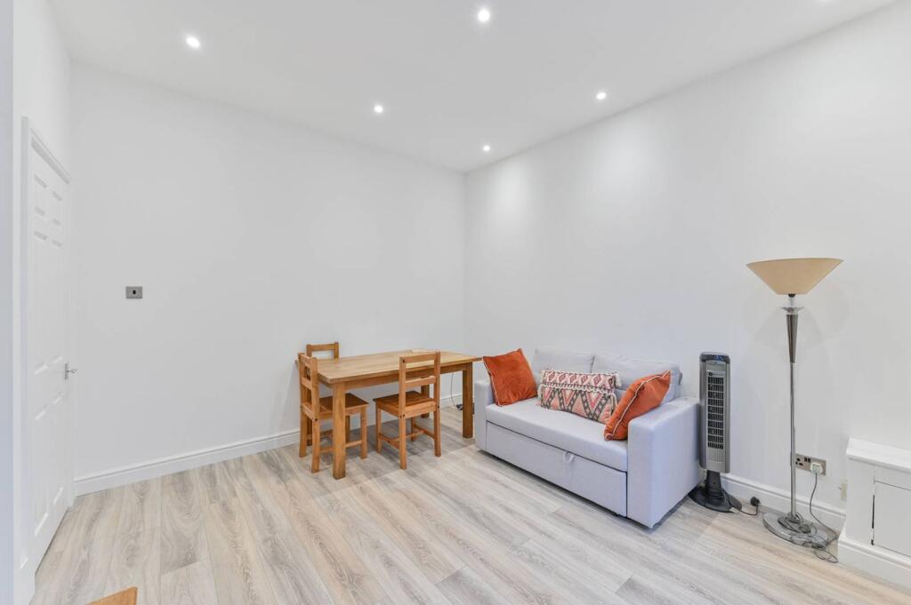 Main image of property: Southampton Way, Peckham, London, SE5